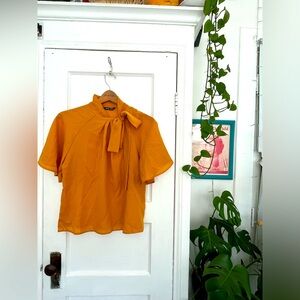 🔮 3/$21 🔮 Orange Blouse with Bow